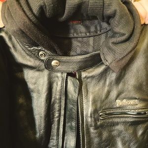 Pokerun Fieldsheer Men’s medium Motorcycle Jacket